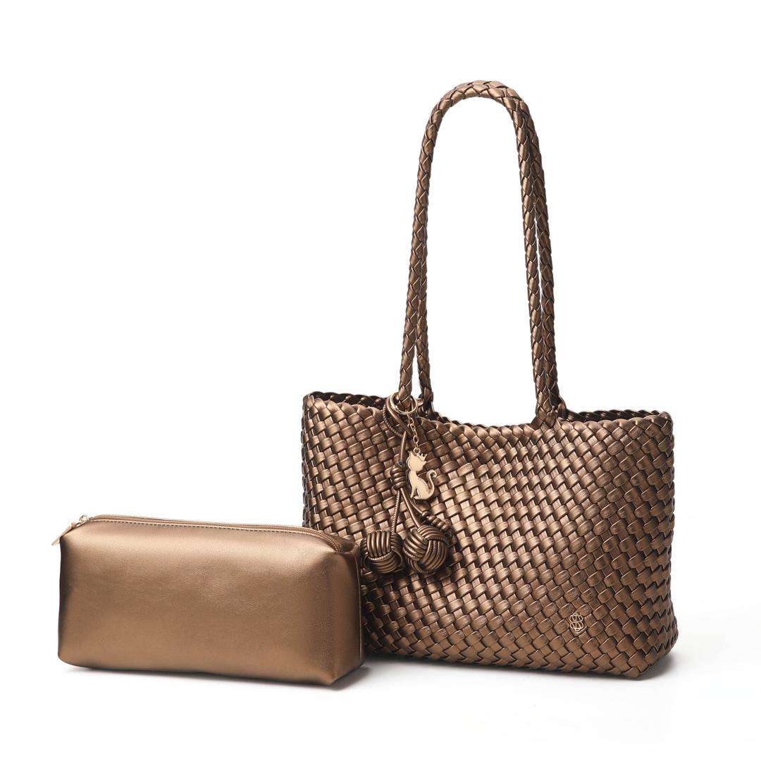 Anyaman Lisa Small Shoulder