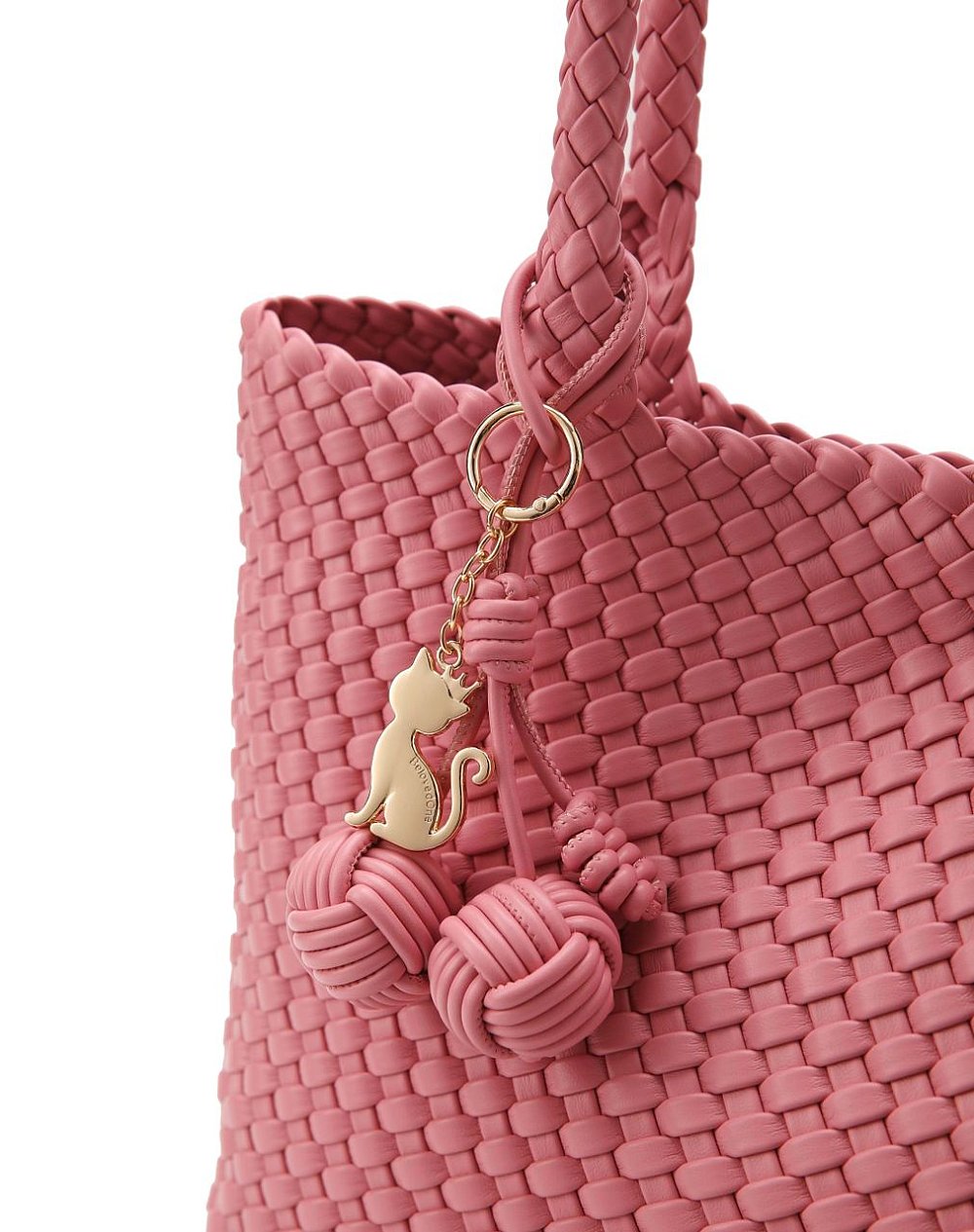 Anyaman Lisa Shoulder Bag
