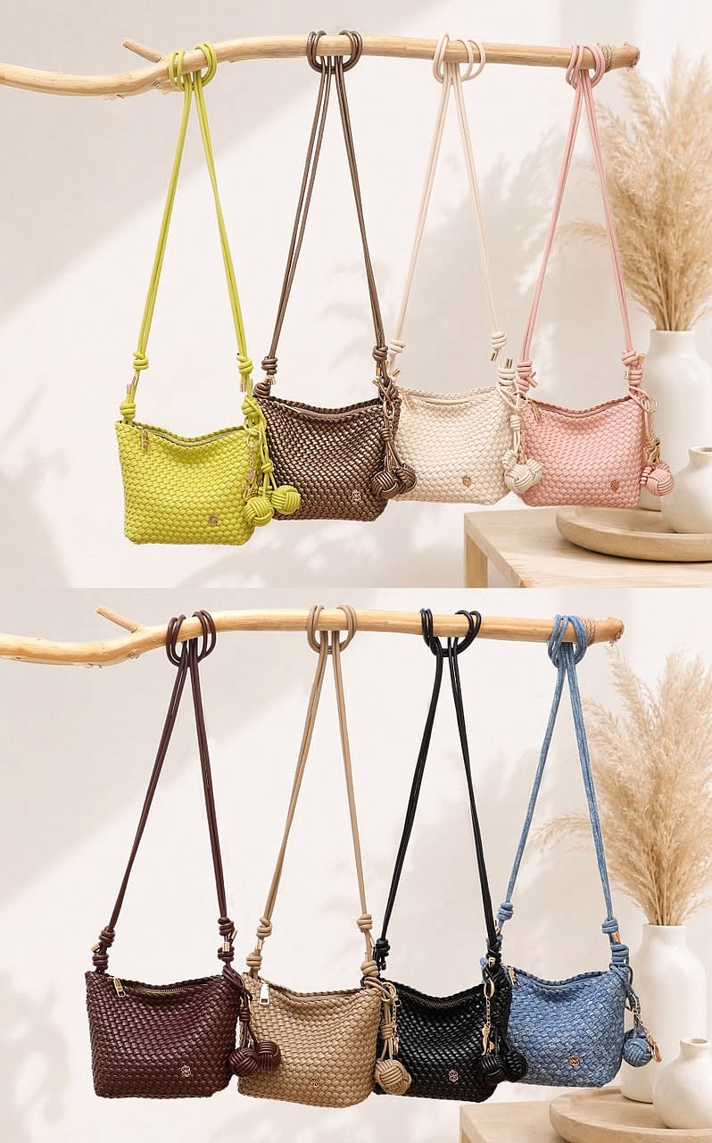 Anyaman Poppy Mini Sling Bag